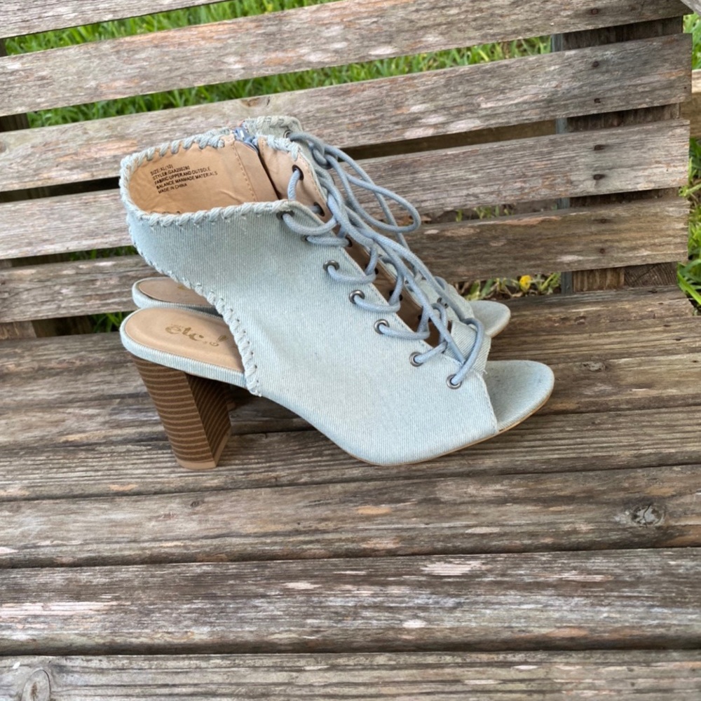 Ankle boots